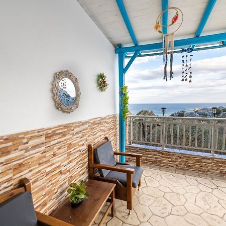 Springs Petronas Apartment Archangelos  Exterior photo
